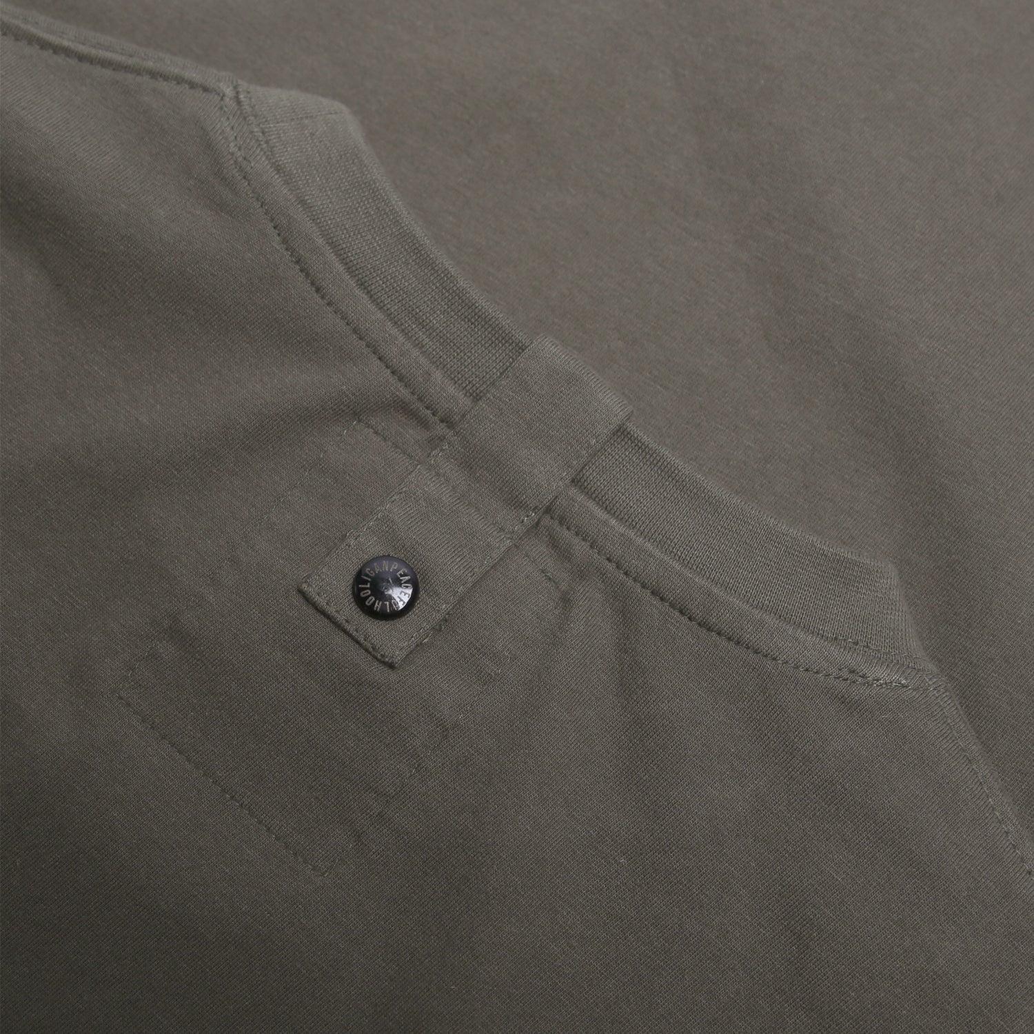 Duke T-Shirt Dark Olive - Peaceful Hooligan