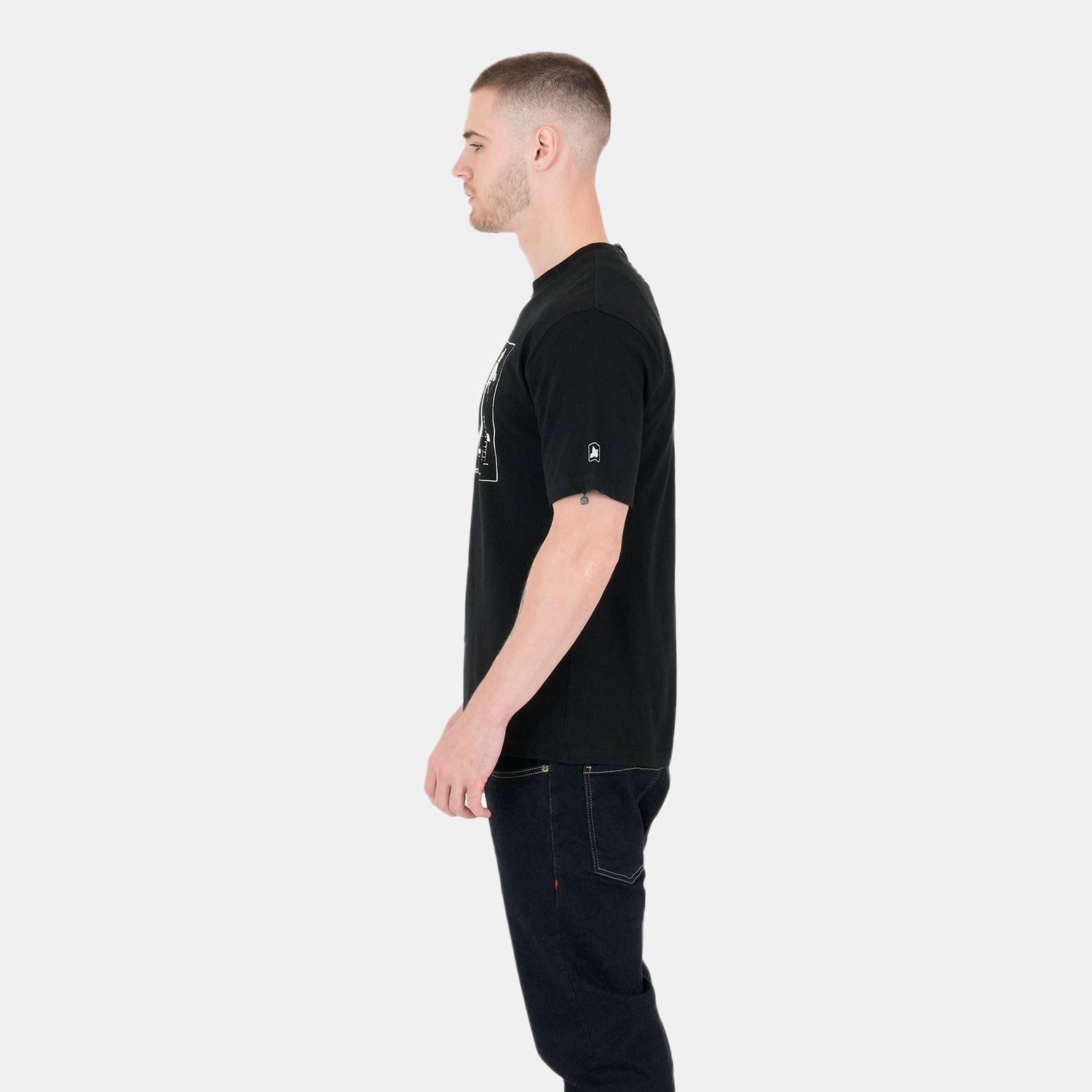 Decks T-Shirt Black - Peaceful Hooligan