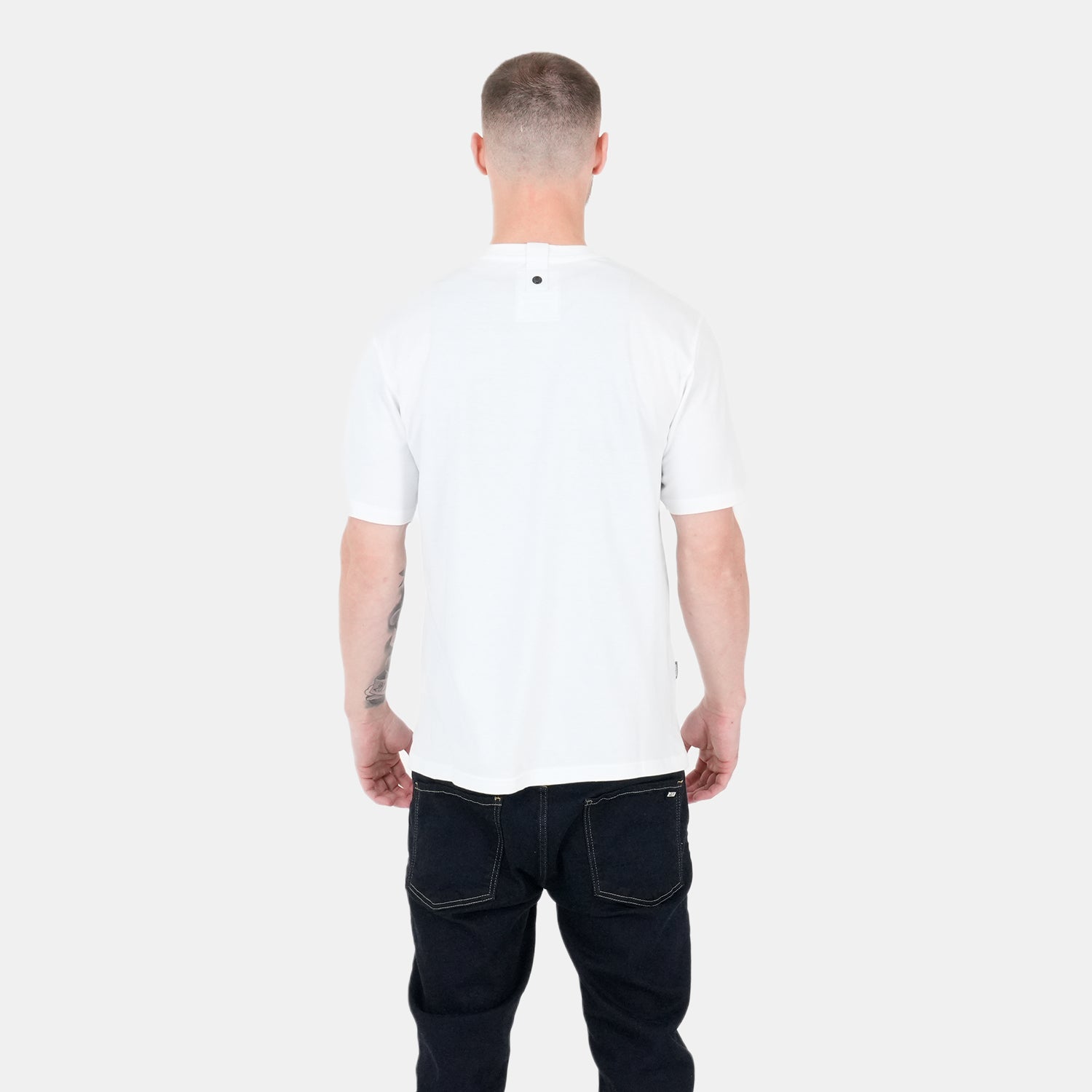 Pearl T-Shirt White - Peaceful Hooligan
