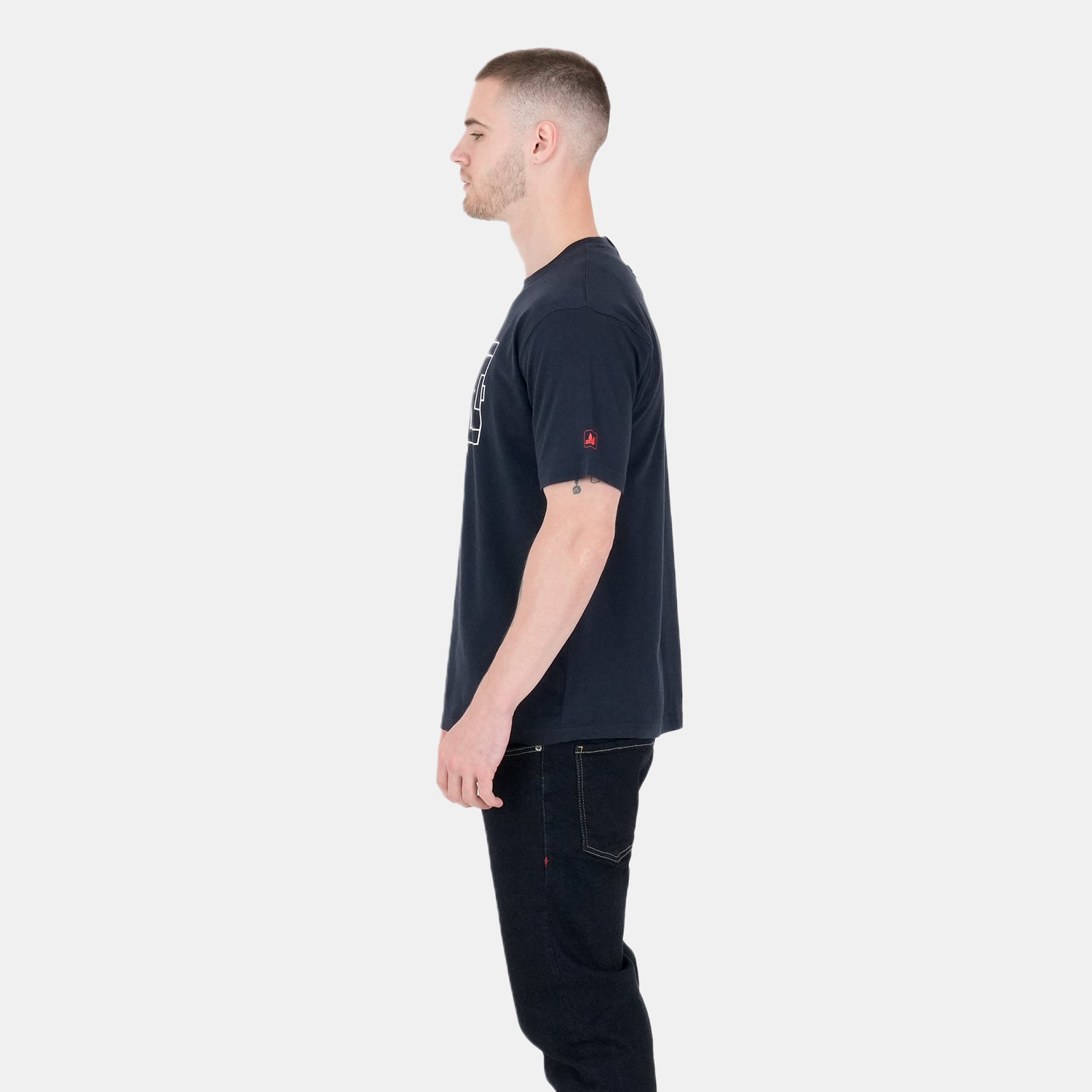 Pitch T-Shirt Navy - Peaceful Hooligan