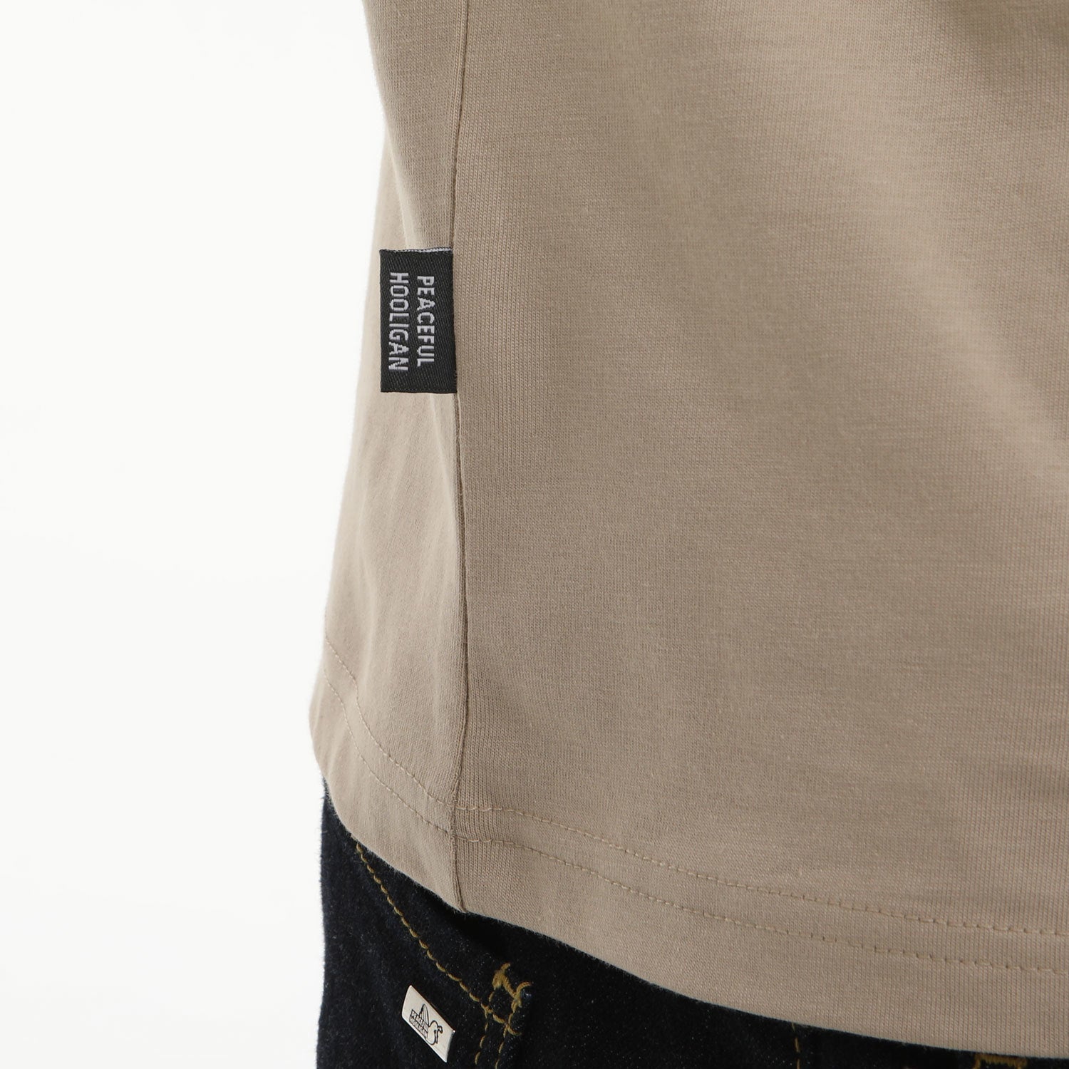 OutlineTshirt_Stone_3