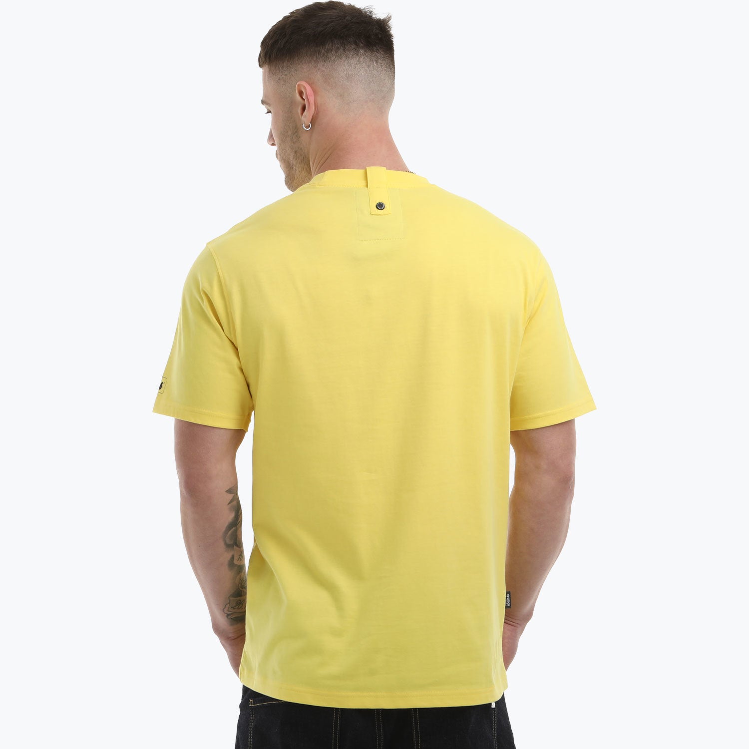 OutlineTshirt_Yellow_5