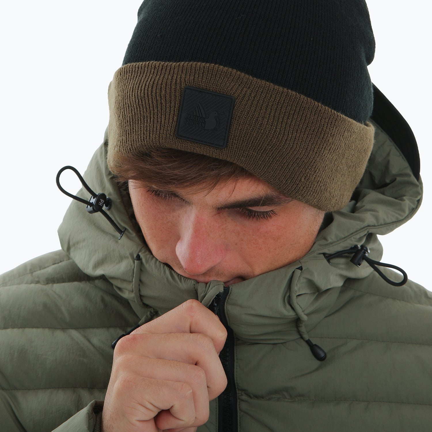 Bobble Beanie Black / Khaki - Peaceful Hooligan