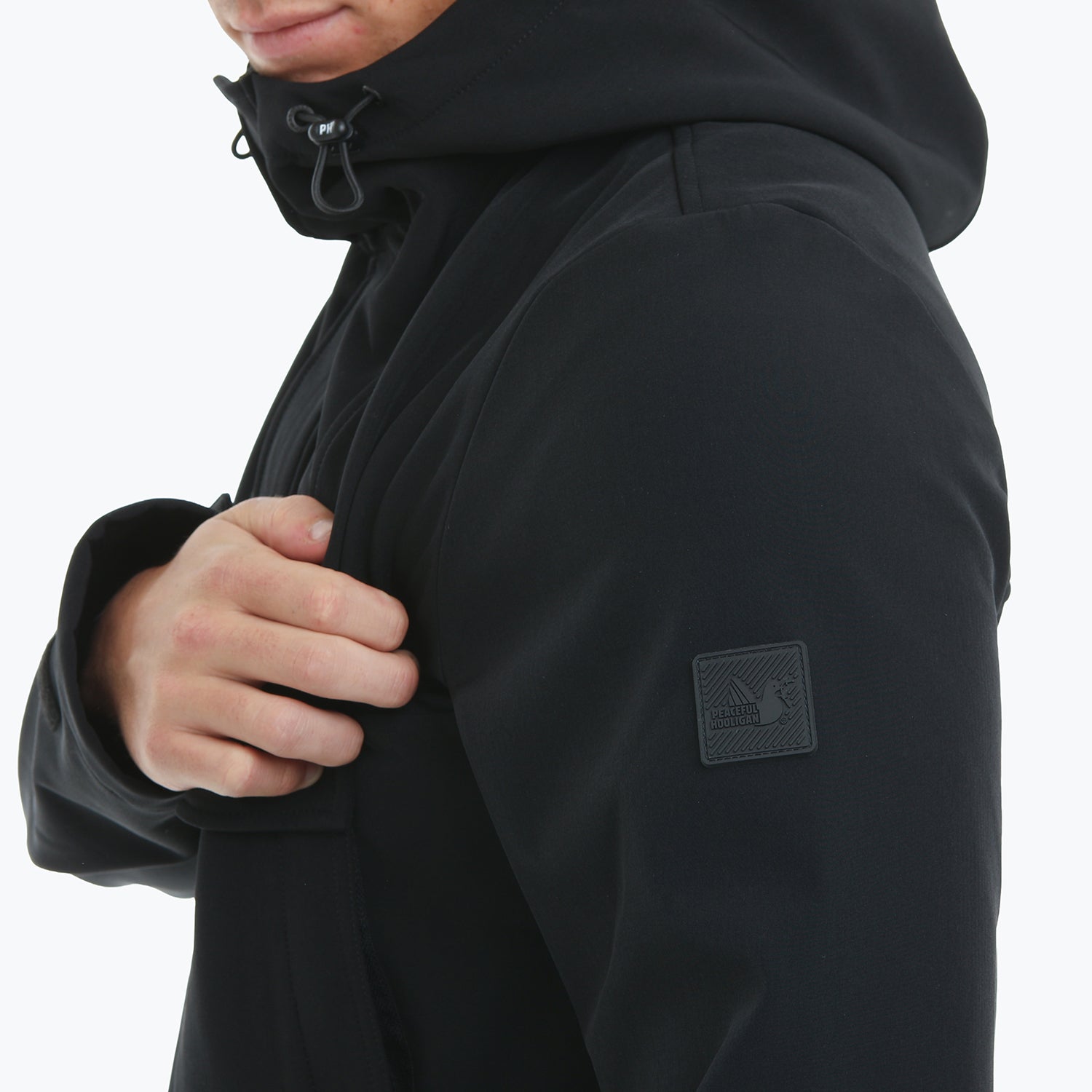 Strongarm Softshell Black