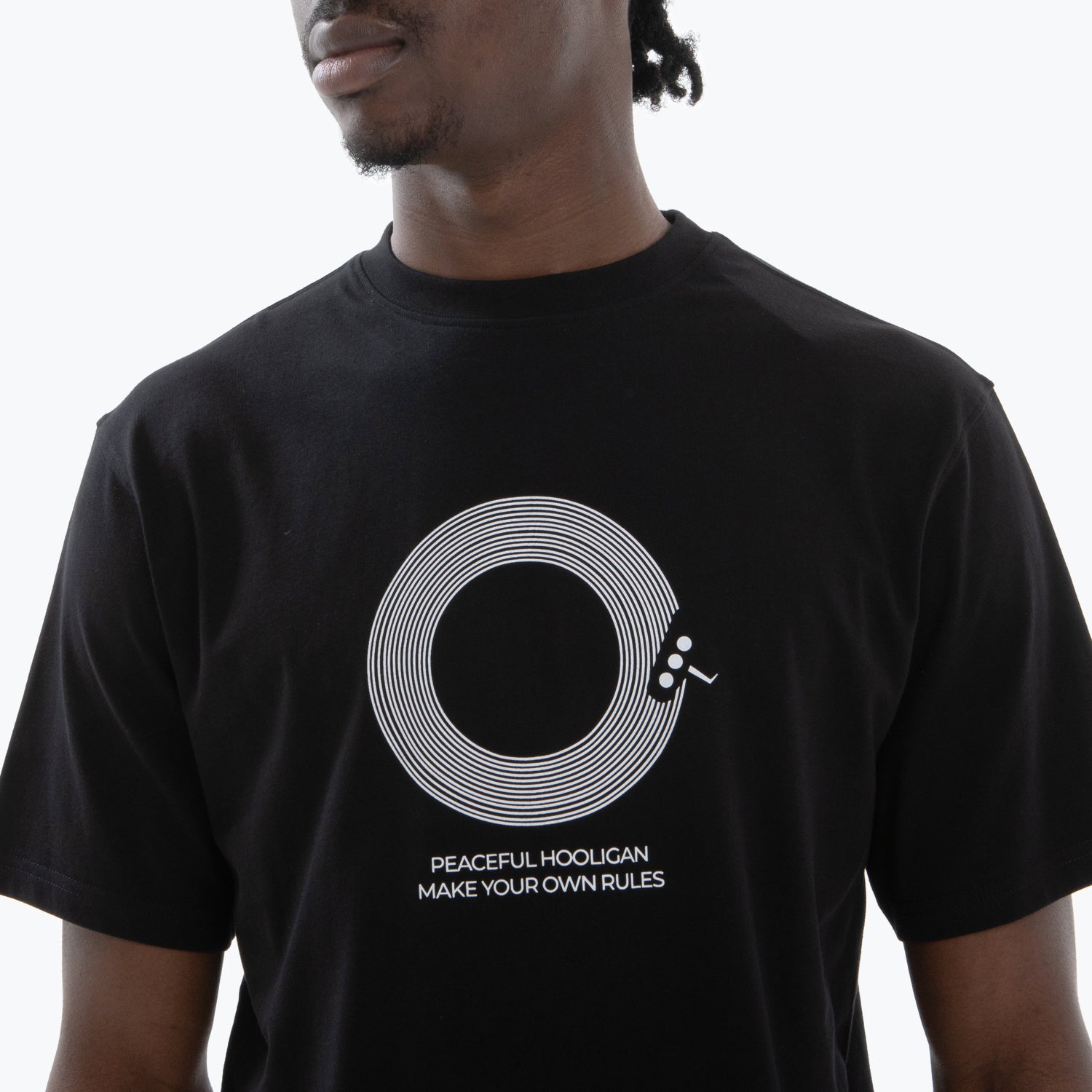 Record T-Shirt Black - Peaceful Hooligan