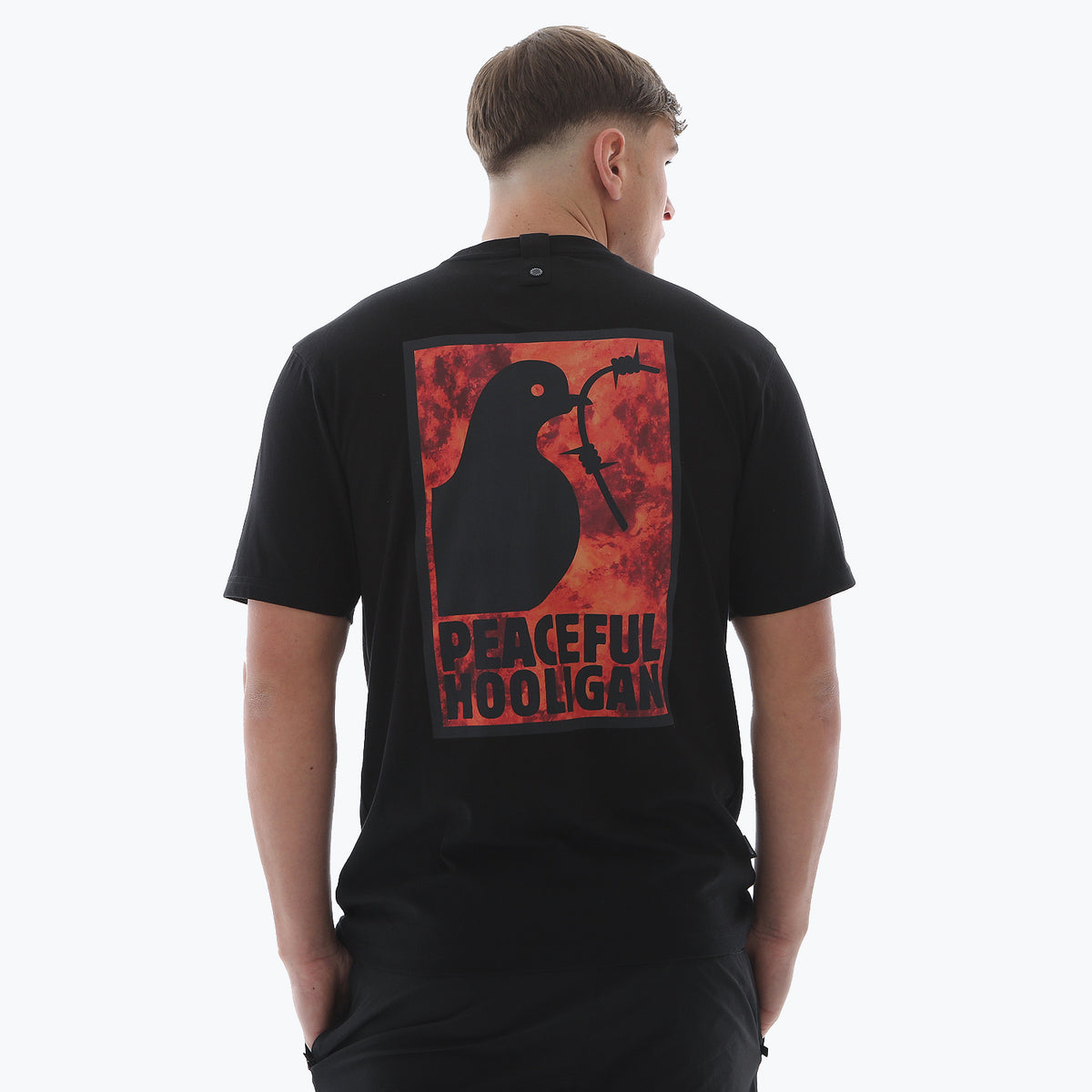 PHAW26_DisruptiveFrame_T-Shirt_BlackLava_3