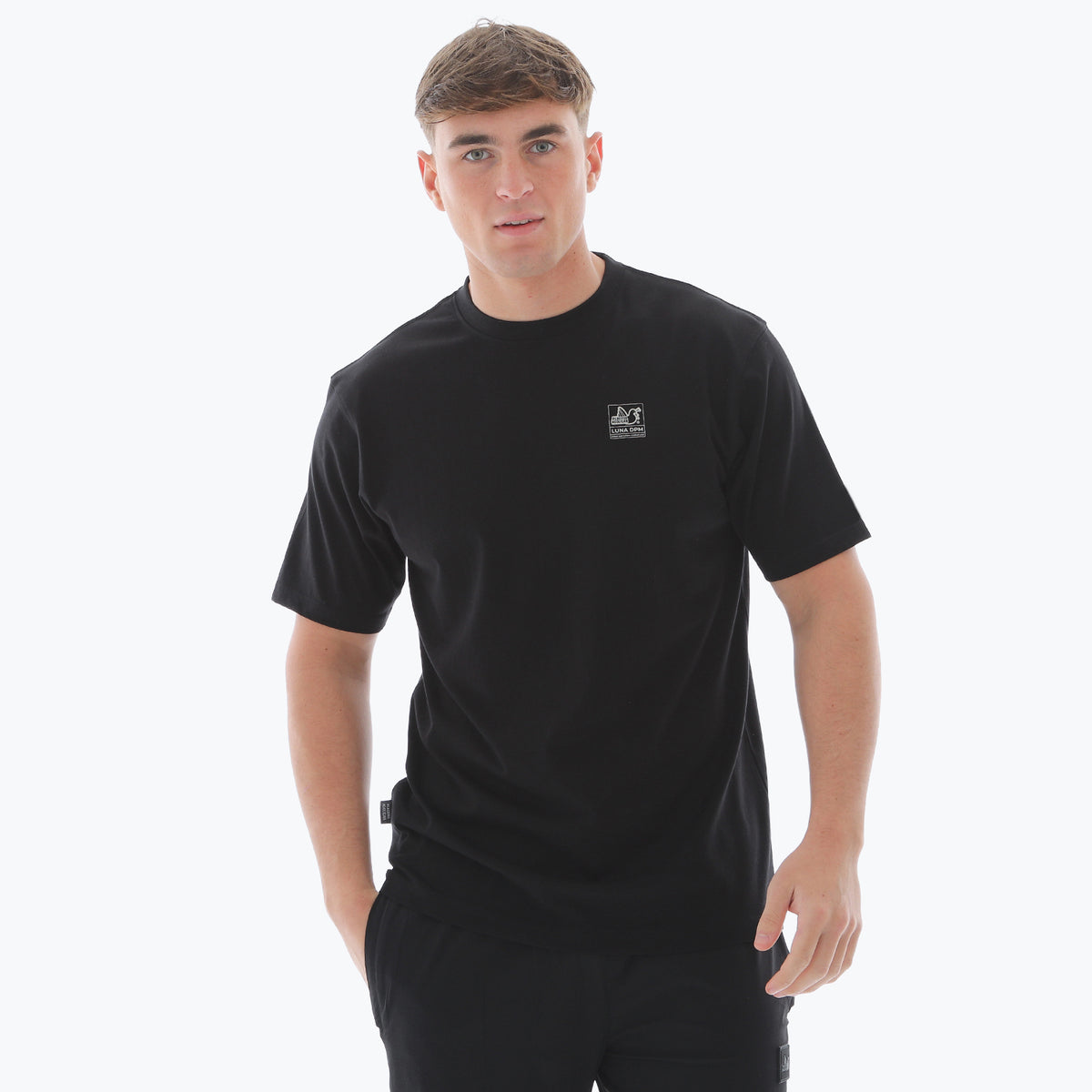 PHAW26_DisruptiveFrame_T-Shirt_BlackLuna_1