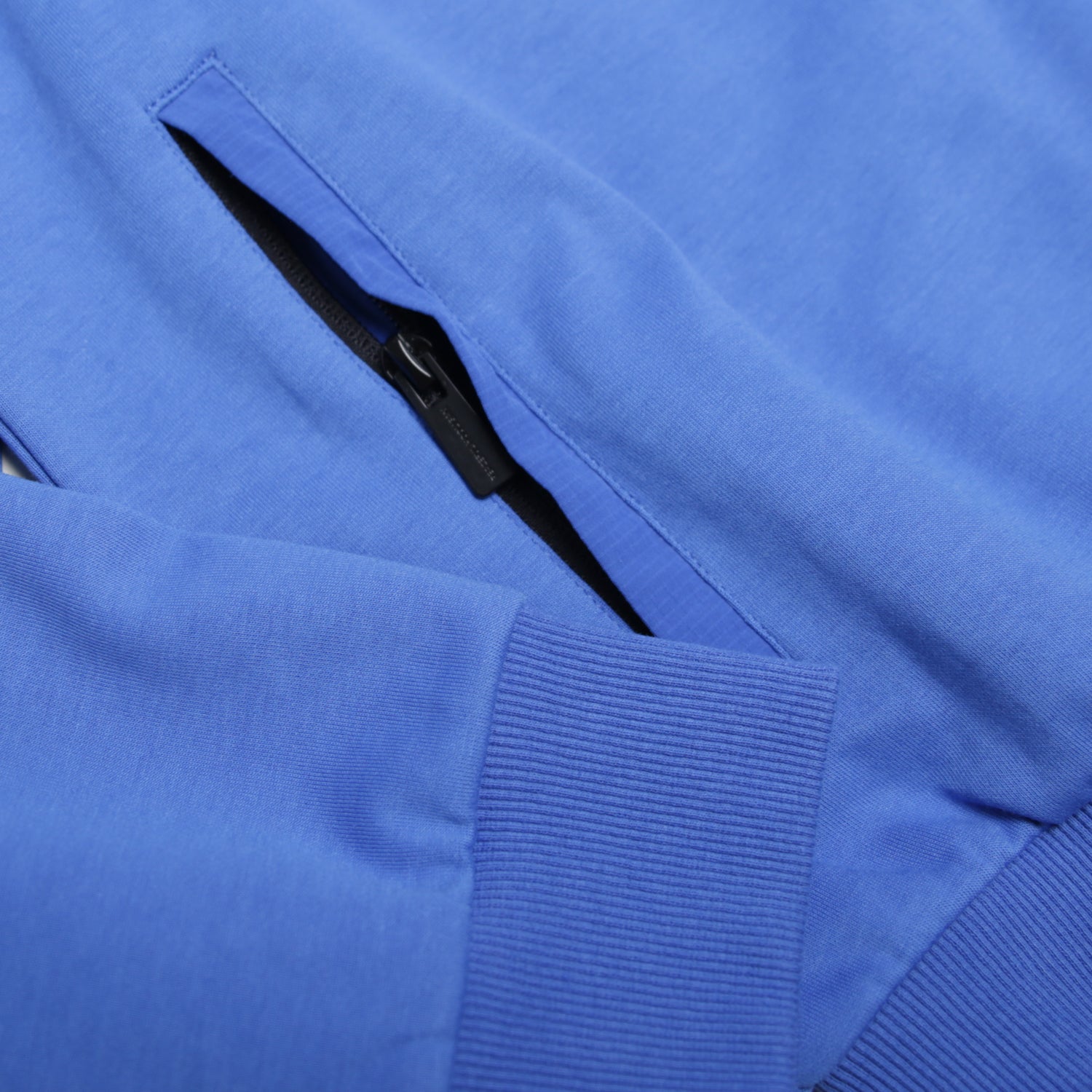 Robin Hoodie Royale - Peaceful Hooligan