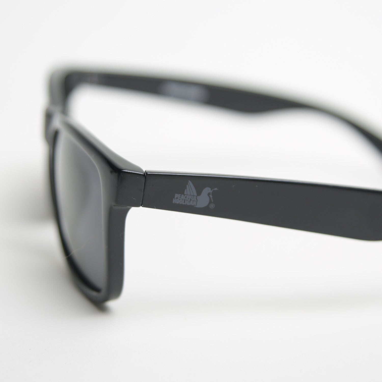 Highway Glasses Black/Black - Peaceful Hooligan