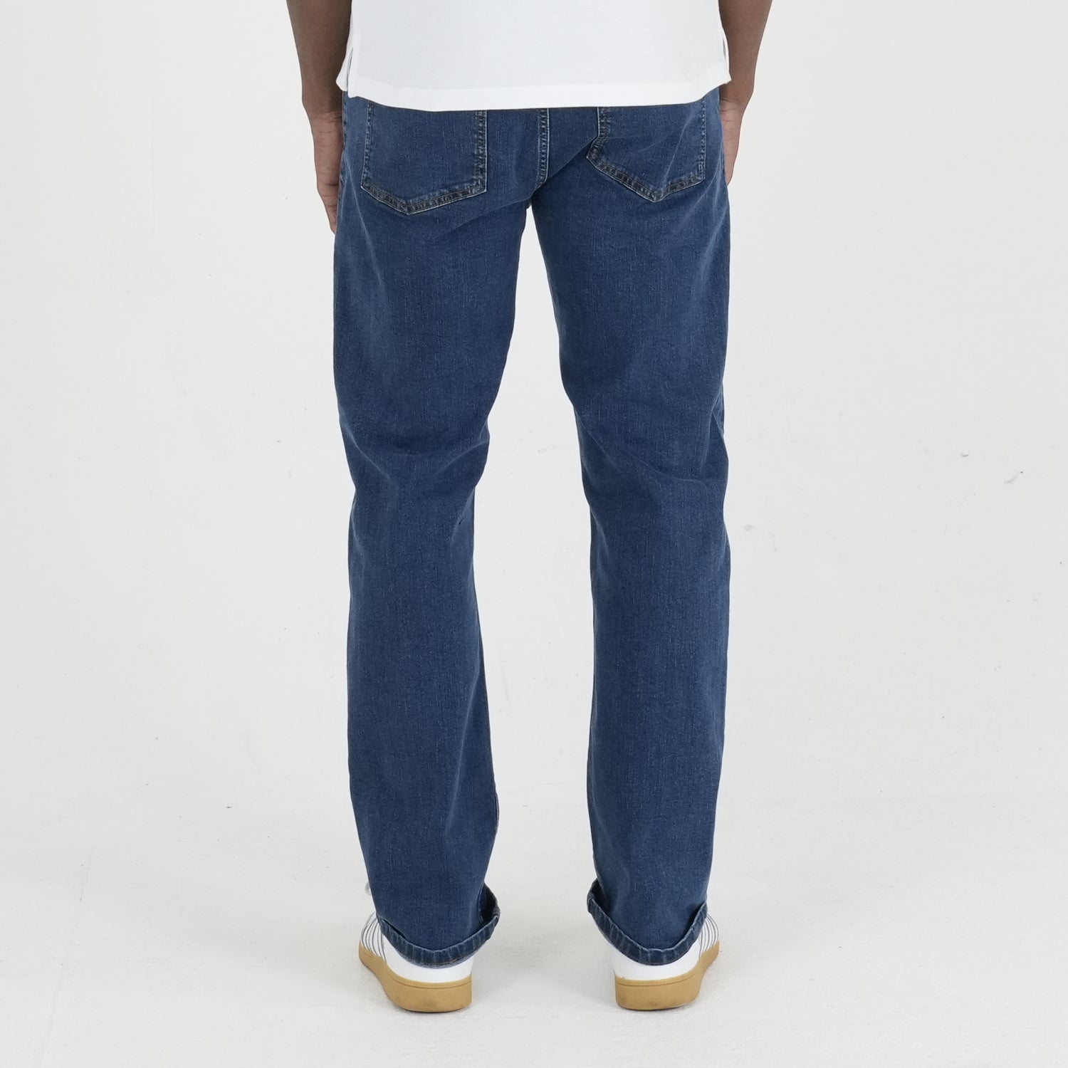 Loose Fit Jeans Mid Wash - Peaceful Hooligan