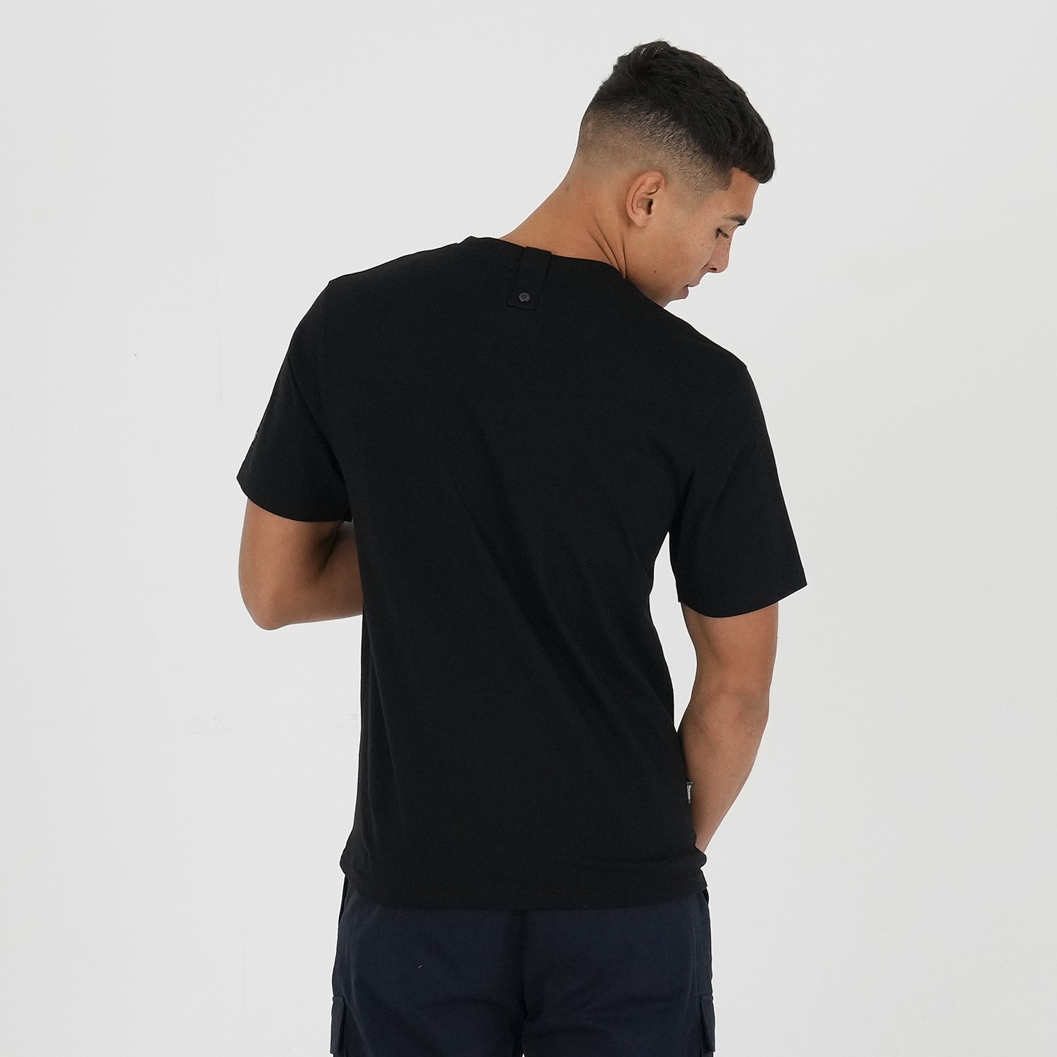 Headset T-Shirt Black - Peaceful Hooligan