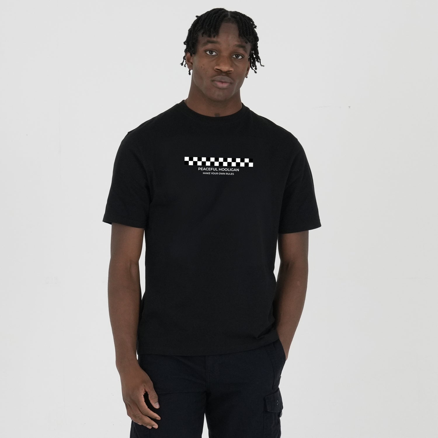 Hall T-Shirt Black - Peaceful Hooligan