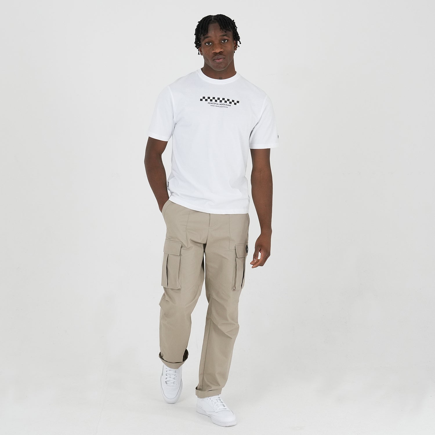 Hall T-Shirt White - Peaceful Hooligan
