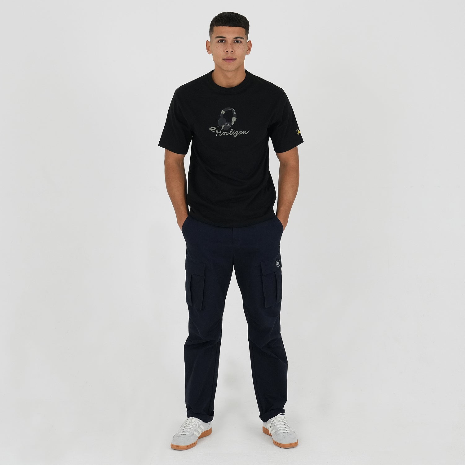 Headset T-Shirt Black - Peaceful Hooligan