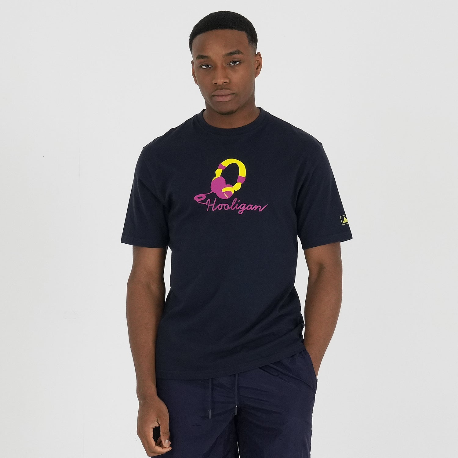 Headset T-Shirt Navy - Peaceful Hooligan