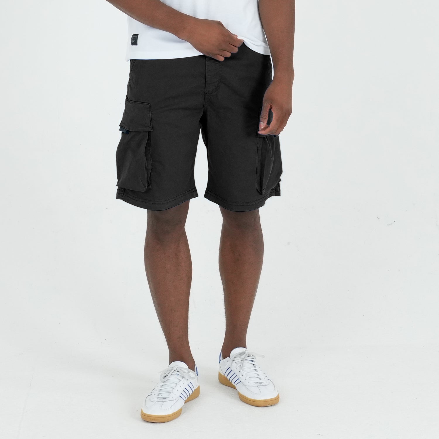 Pincher Shorts Black - Peaceful Hooligan