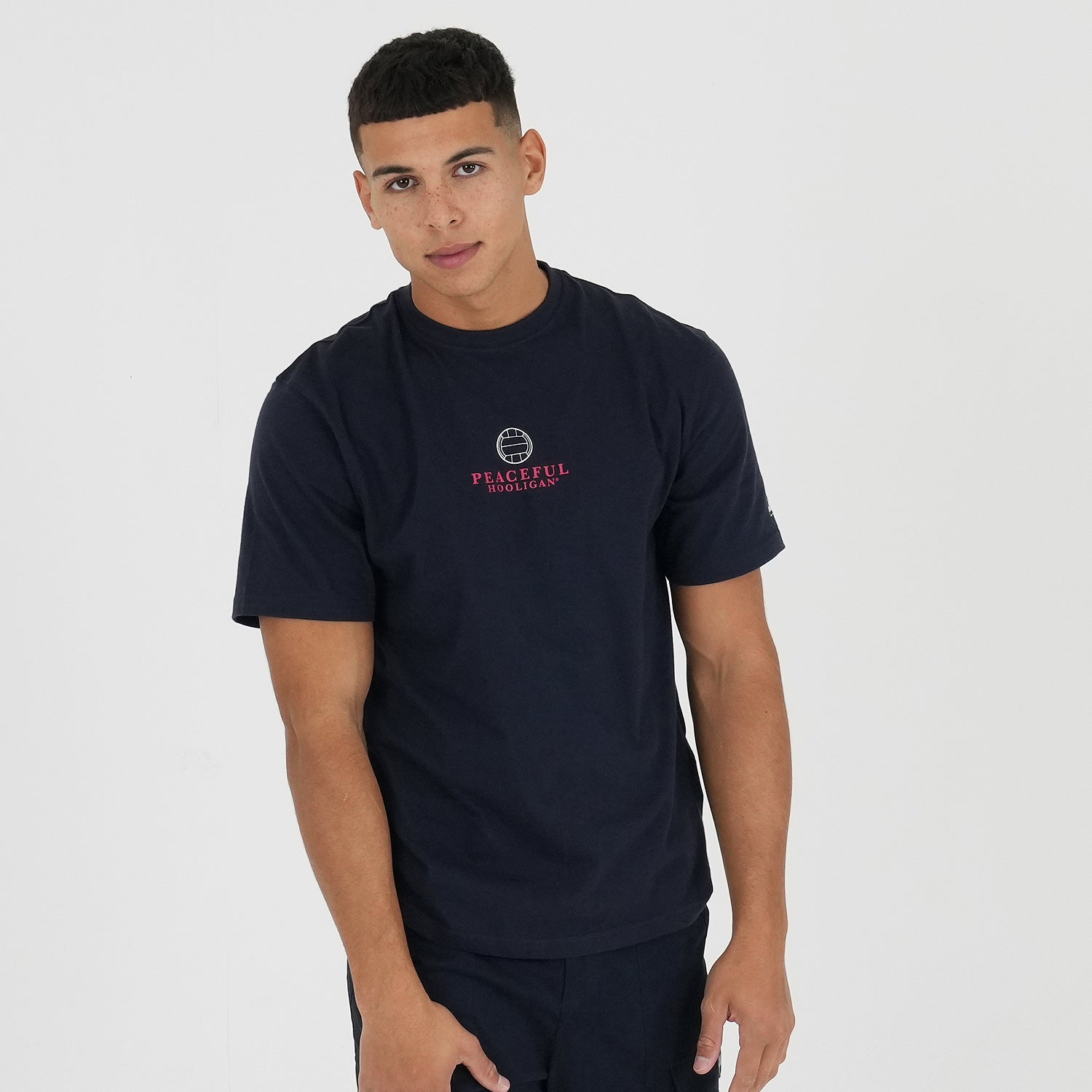 Smith T-Shirt Navy - Peaceful Hooligan