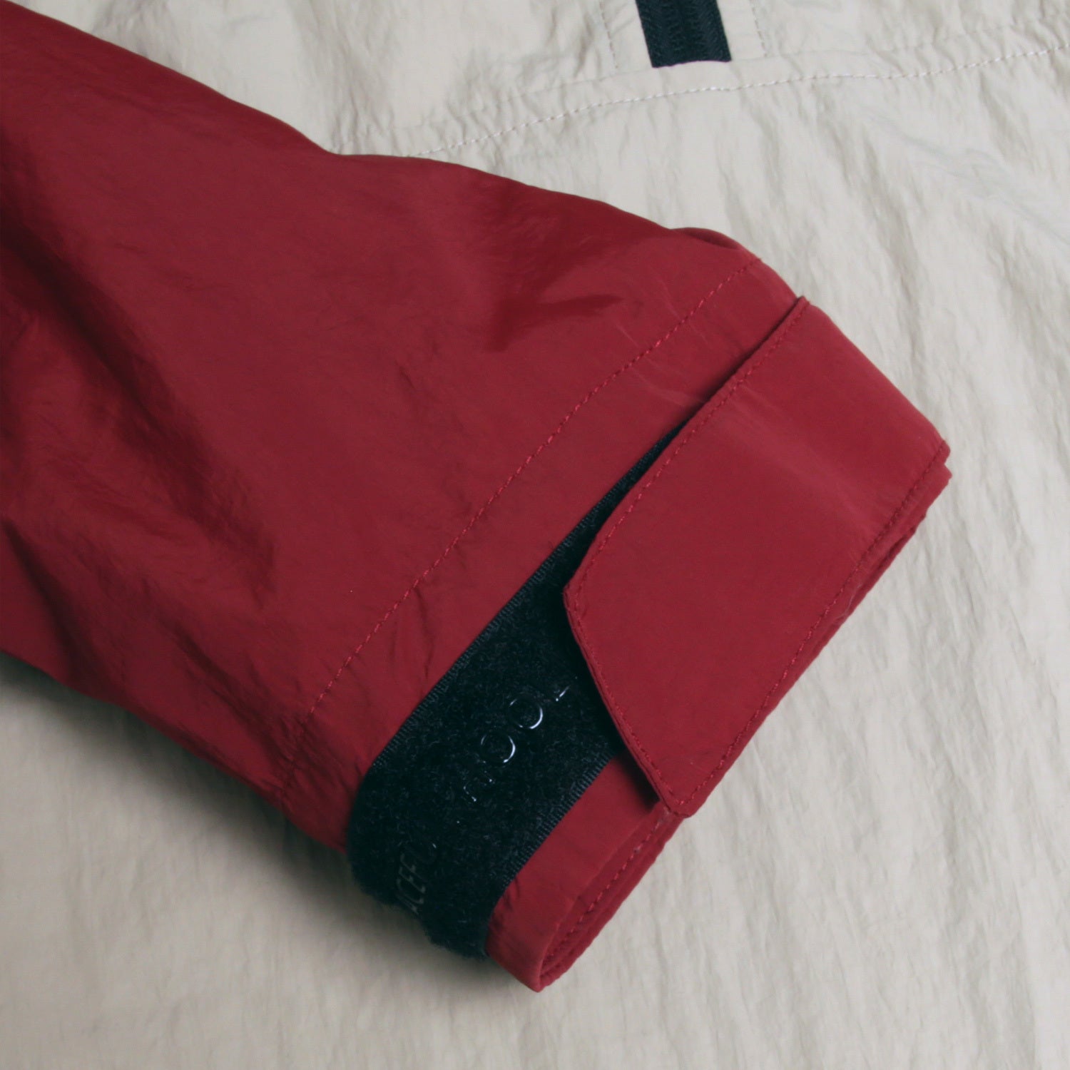 Sonic Jacket Stone / Dark Red - Peaceful Hooligan