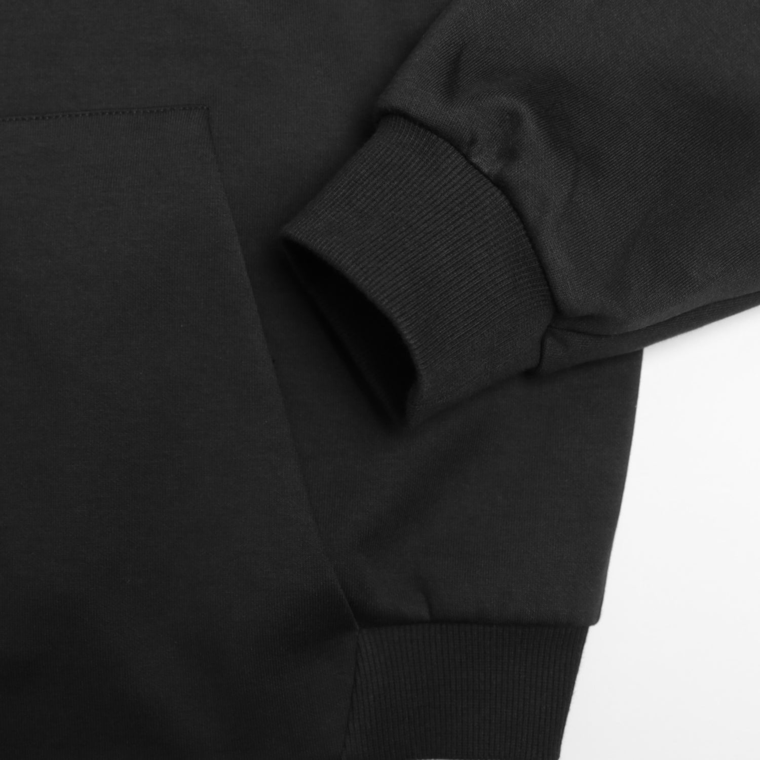 Maddox Hoodie Black - Peaceful Hooligan 