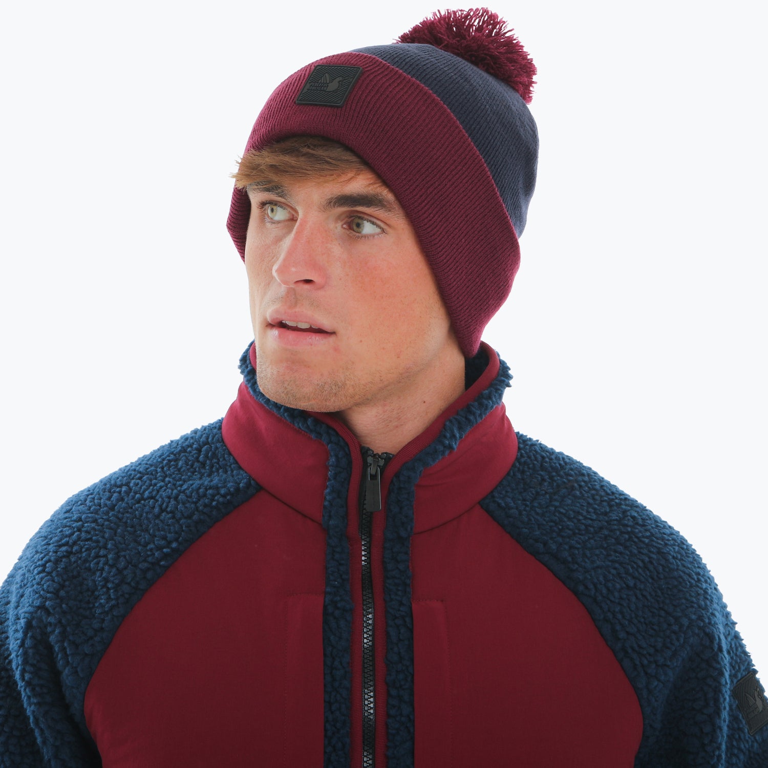 Bobble Beanie Navy / Wine - Peaceful Hooligan 
