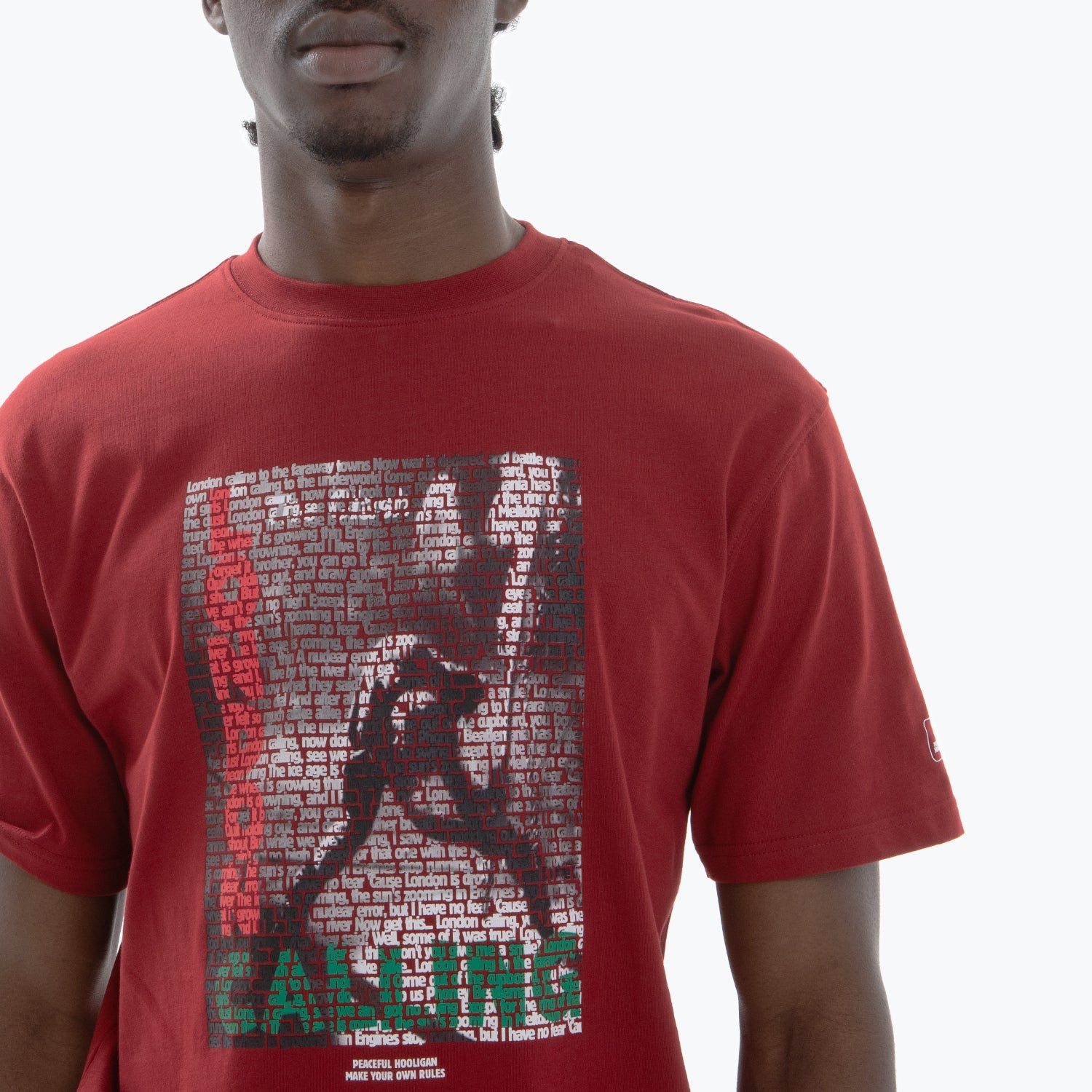 Clash T-Shirt Dark Red - Peaceful Hooligan 