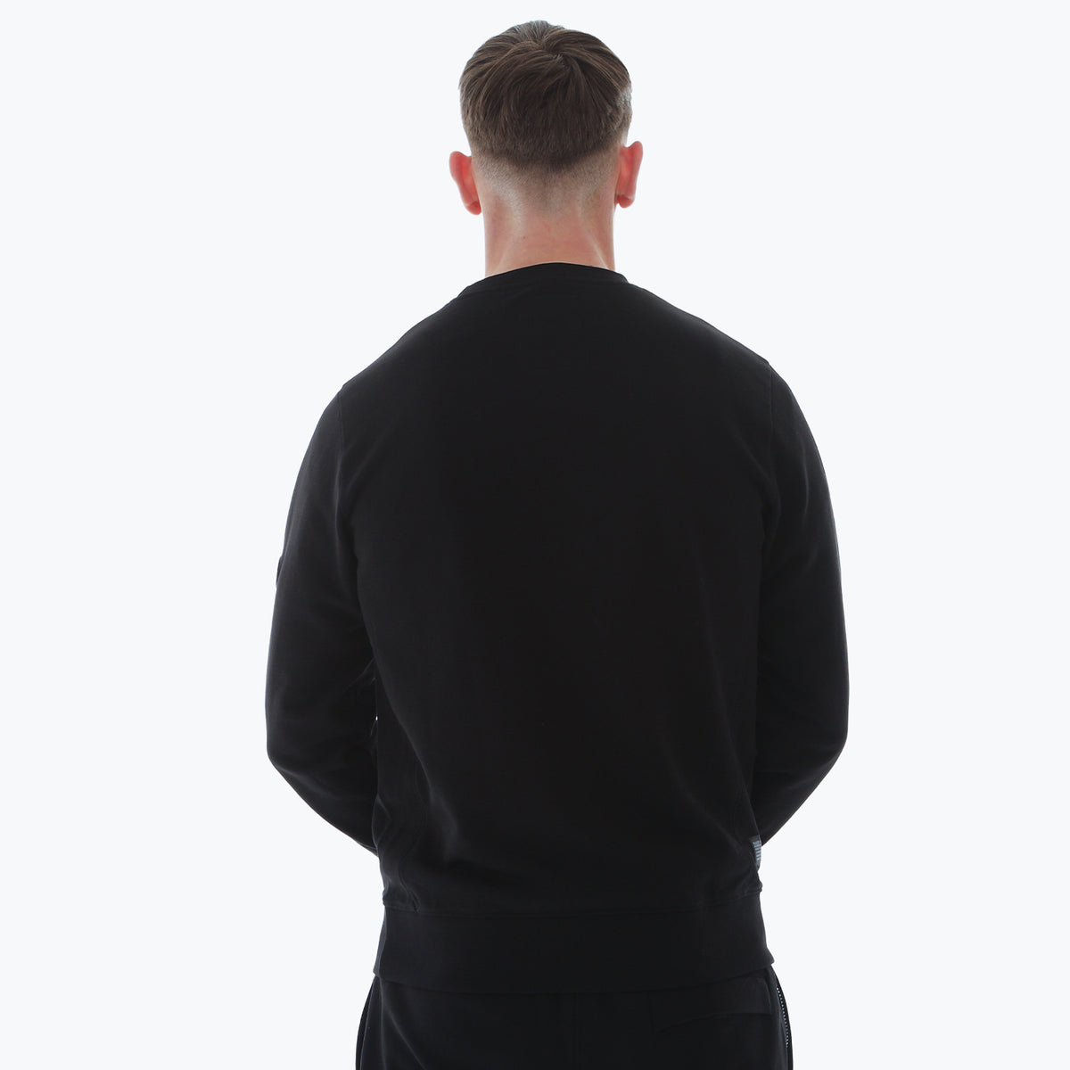 PHAW26_Athletic_Sweatshirt_Black_4