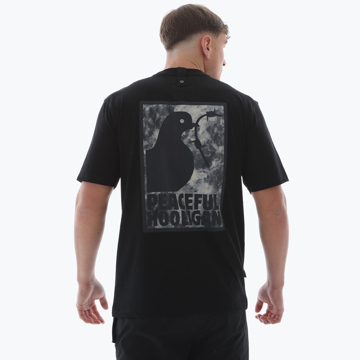 PHAW26_DisruptiveFrame_T-Shirt_BlackLuna_3