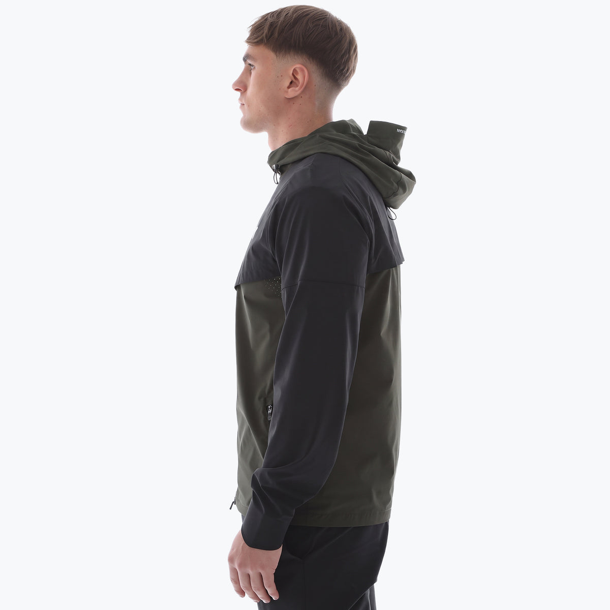 PHAW26_Stadium_Jacket_Black_7b