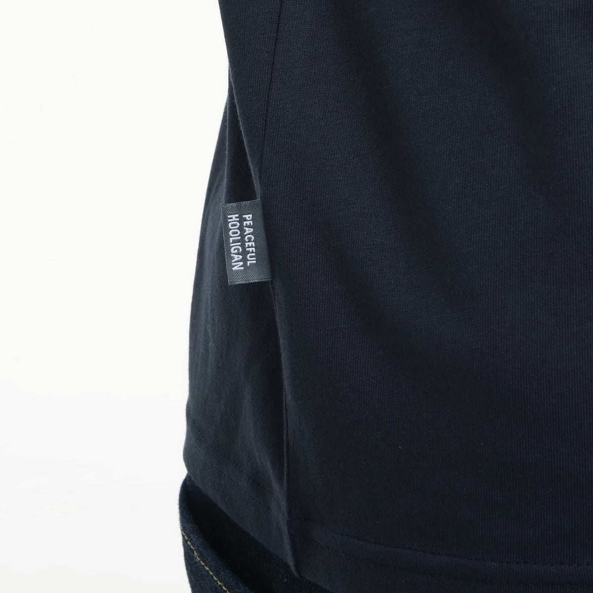PHAW26_Tshirt_Navy_SideTab
