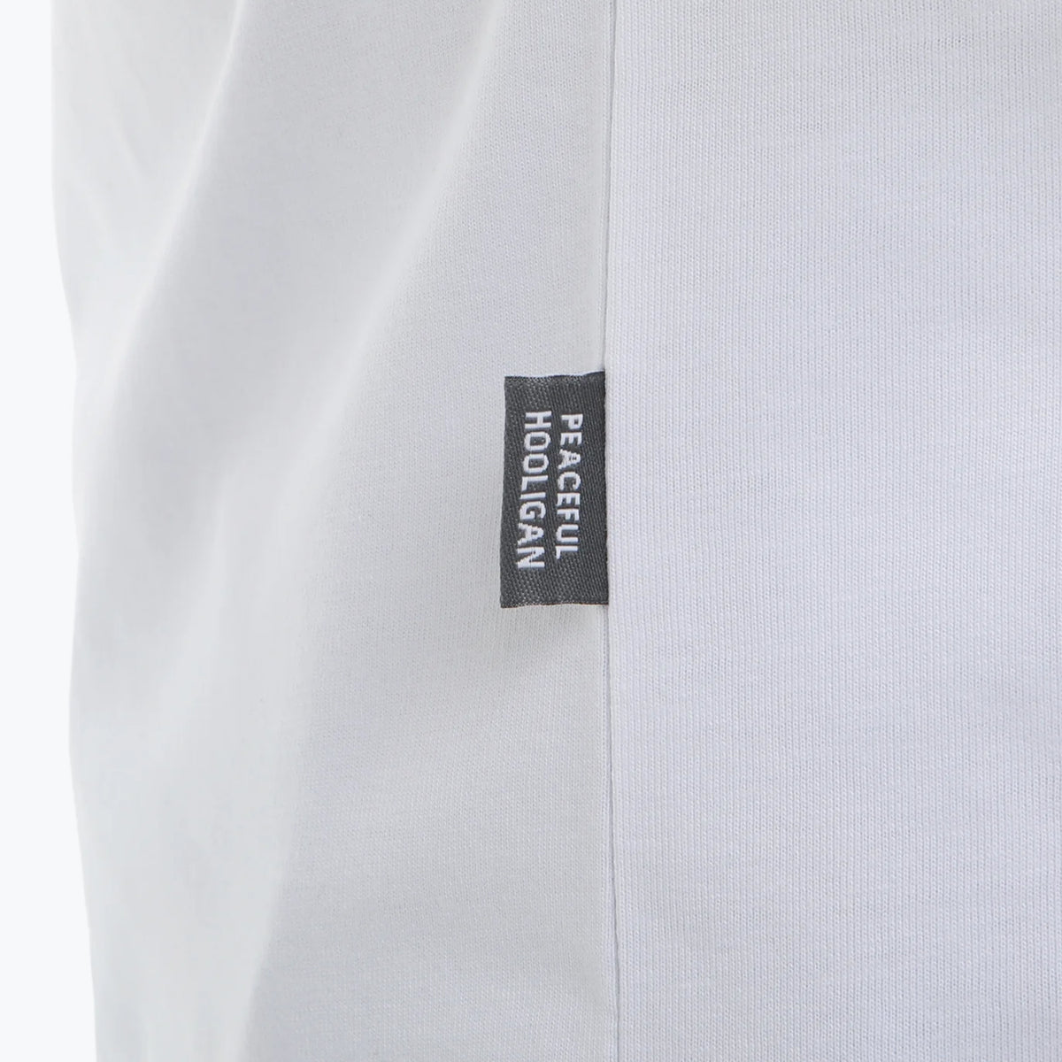 PHAW26_Tshirt_White_SideTab