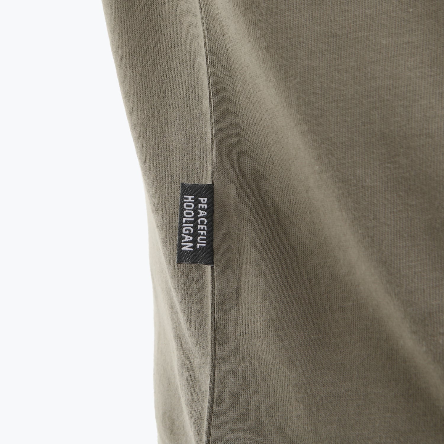 Cousin T-Shirt Gun Olive