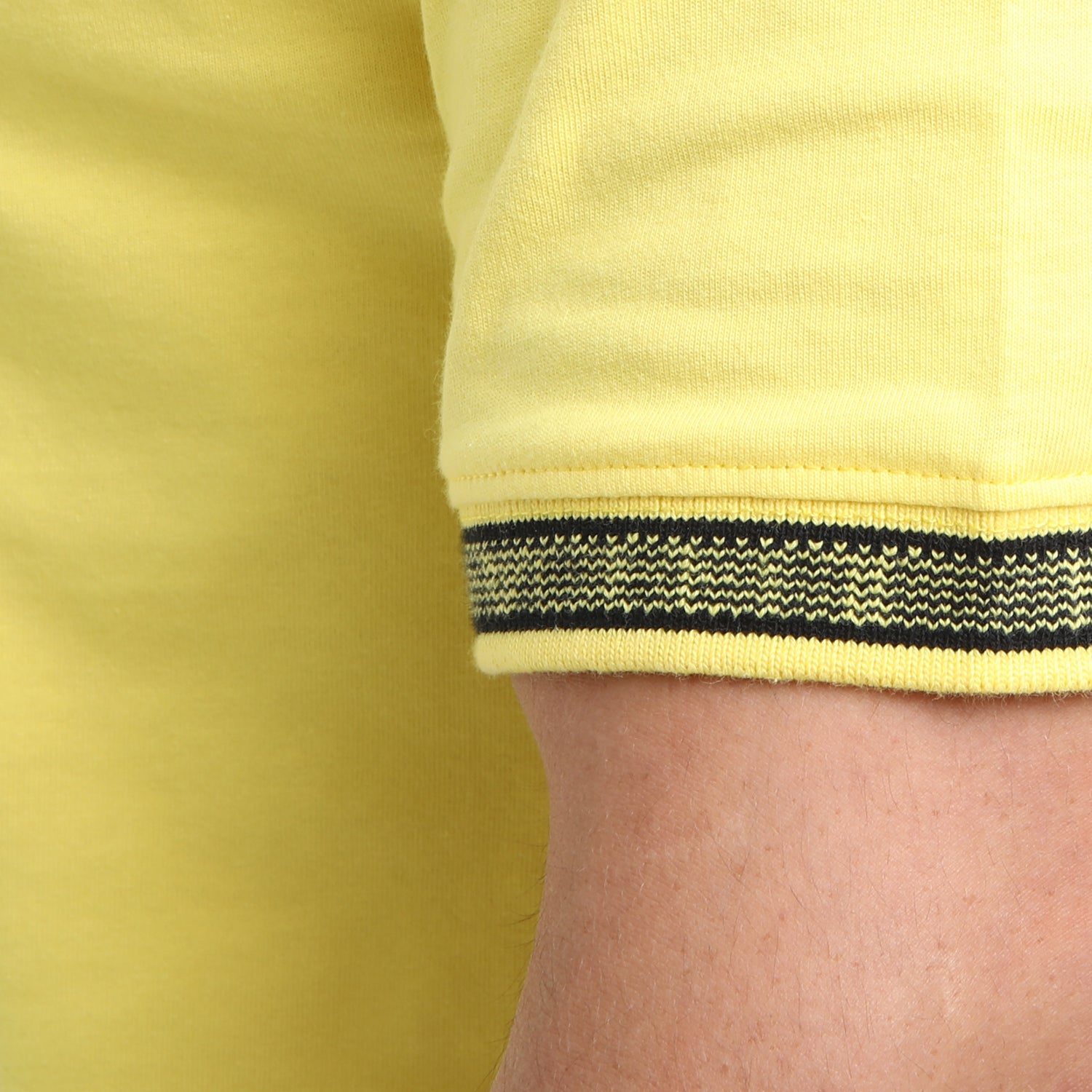 Cousin T-Shirt Yellow