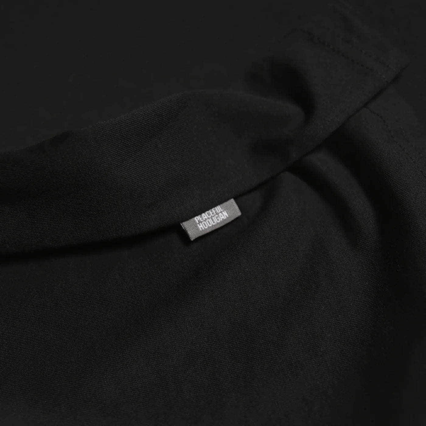 PODBARBBOLTWATEEBLKBUND_Black_BoltonTshirt4_cfab4940-9e6d-456a-962d-6d18099b87f4