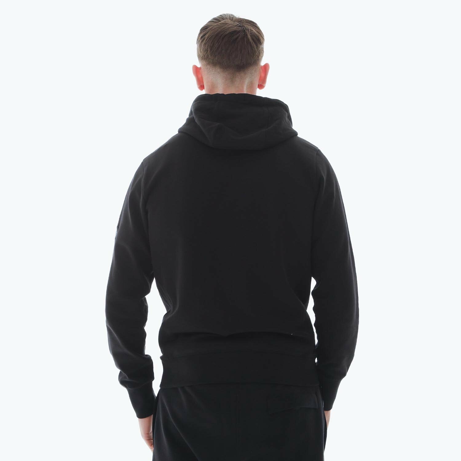 PODBARBSTOCKPRTCOUNTATHLOTHHODBLKBUND_Black_Stockport_Barb_5