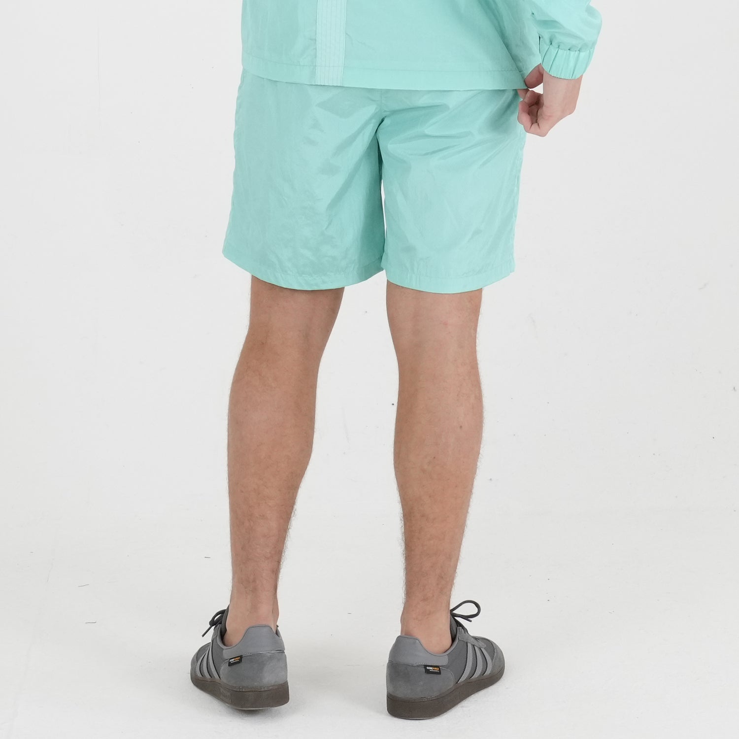 Axe Shorts Aqua - Peaceful Hooligan 