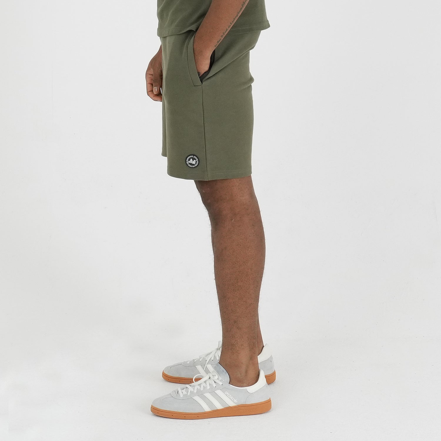 Duke Sweat Shorts Dark Olive - Peaceful Hooligan 