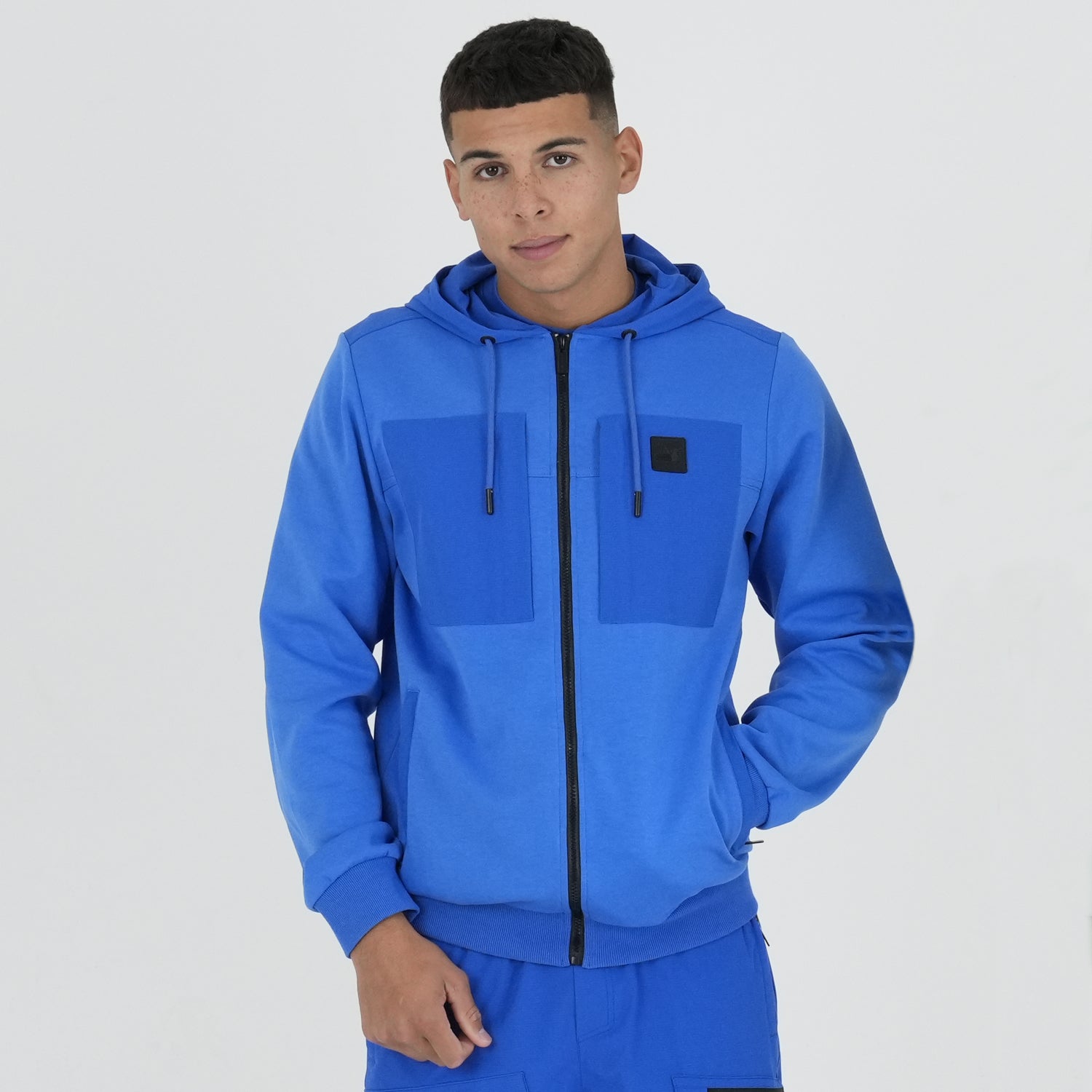 Robin Hoodie Royale - Peaceful Hooligan 