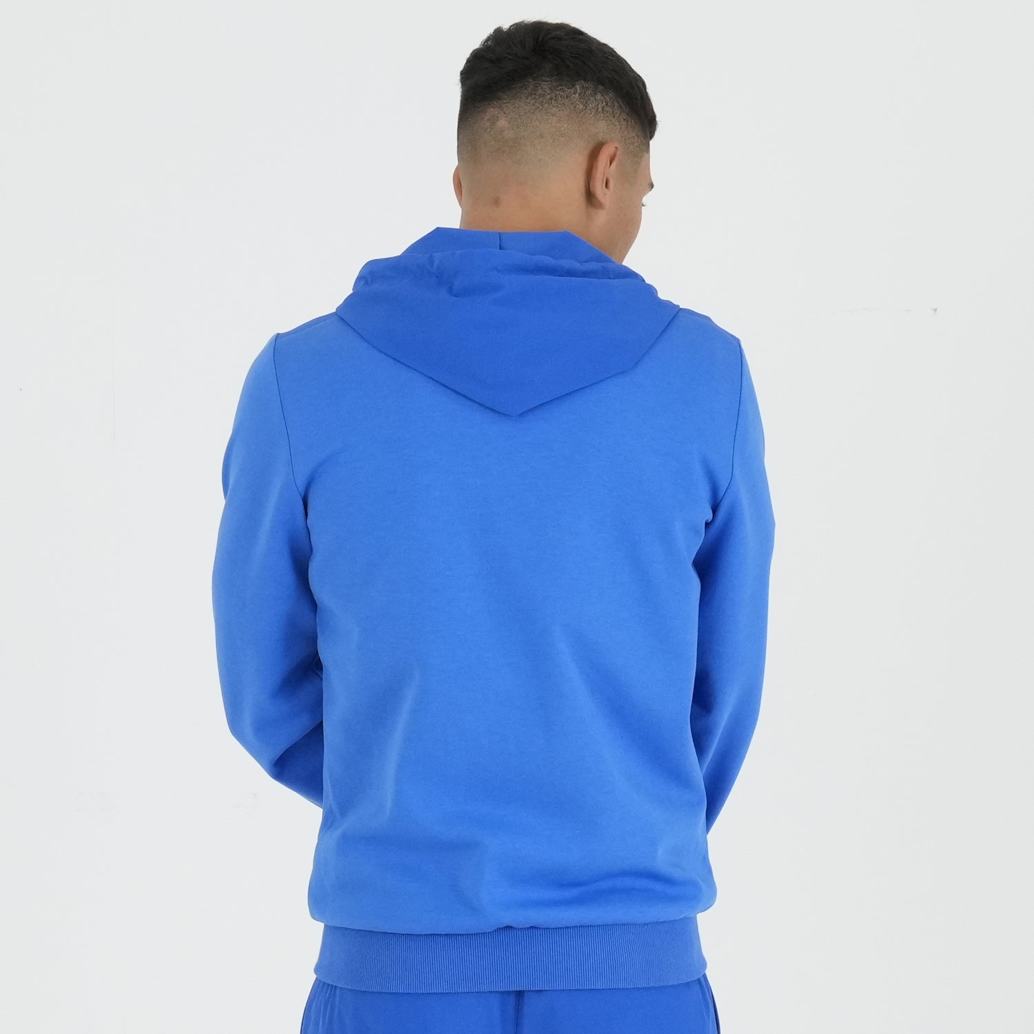 Robin Hoodie Royale - Peaceful Hooligan 