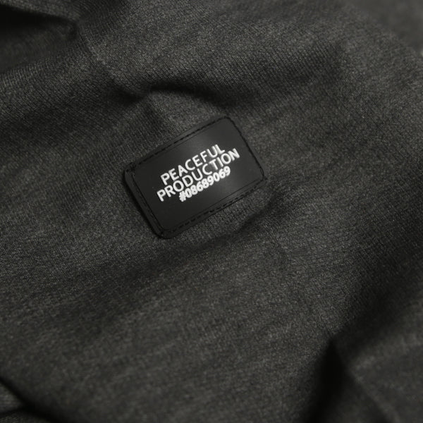 Pocket Sweatshirt Black - Peaceful Hooligan 