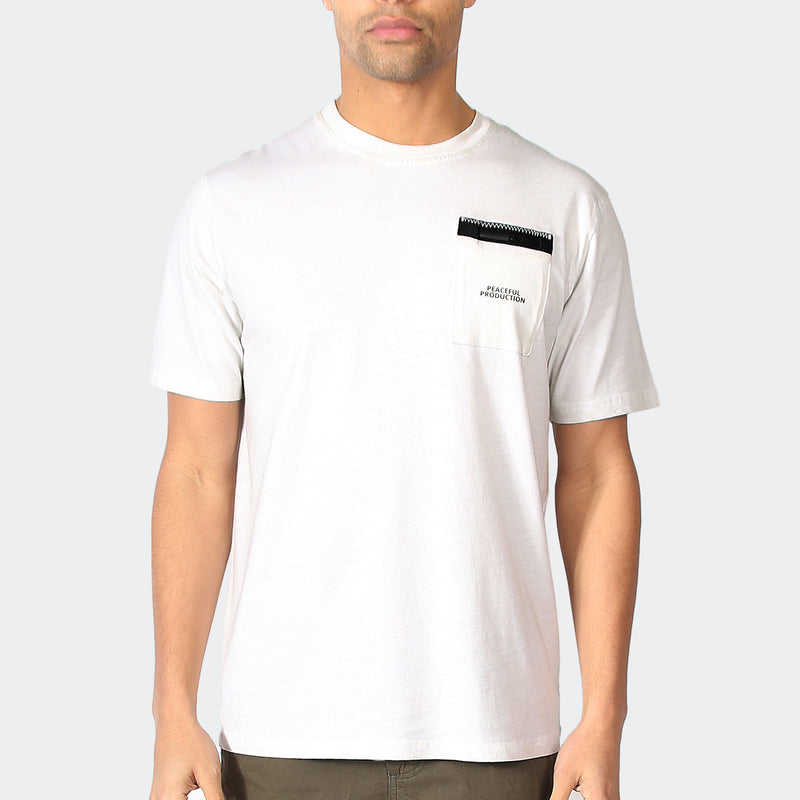 Pocket T-Shirt Off White - Peaceful Hooligan 